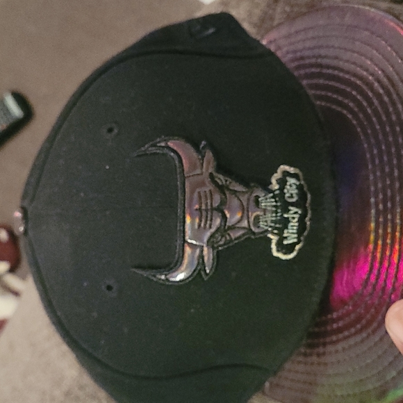 Black Chicago Bull Snapback - Picture 1 of 1